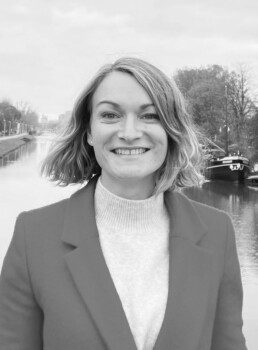 Karin vd Velde